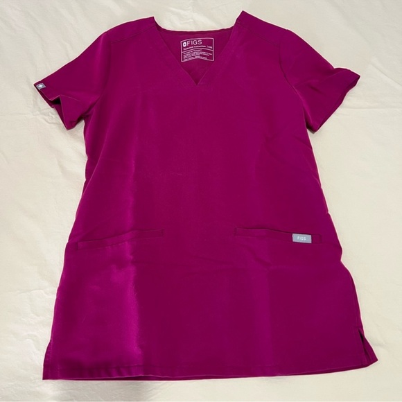 Figs Tops - FIGS Scrub Set 🩷